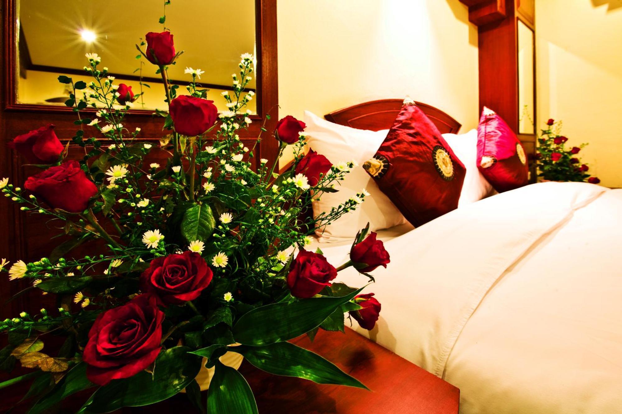 Phuket Baan Sudarat Hotel מראה חיצוני תמונה