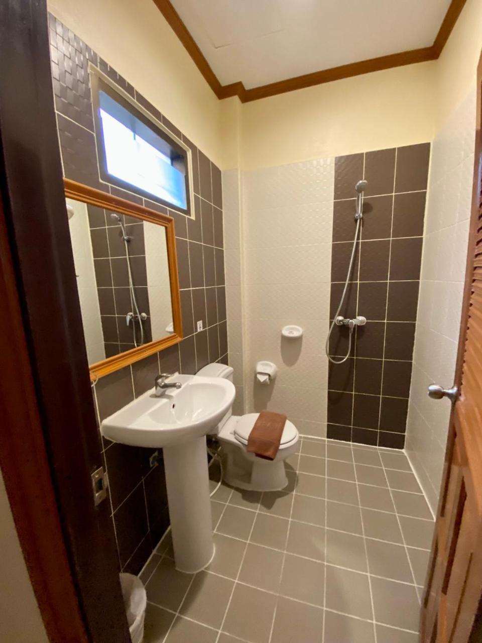 Phuket Baan Sudarat Hotel חדר תמונה