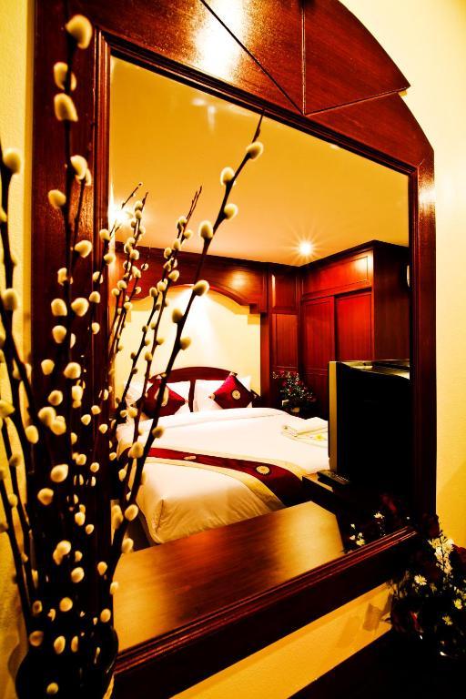 Phuket Baan Sudarat Hotel מראה חיצוני תמונה