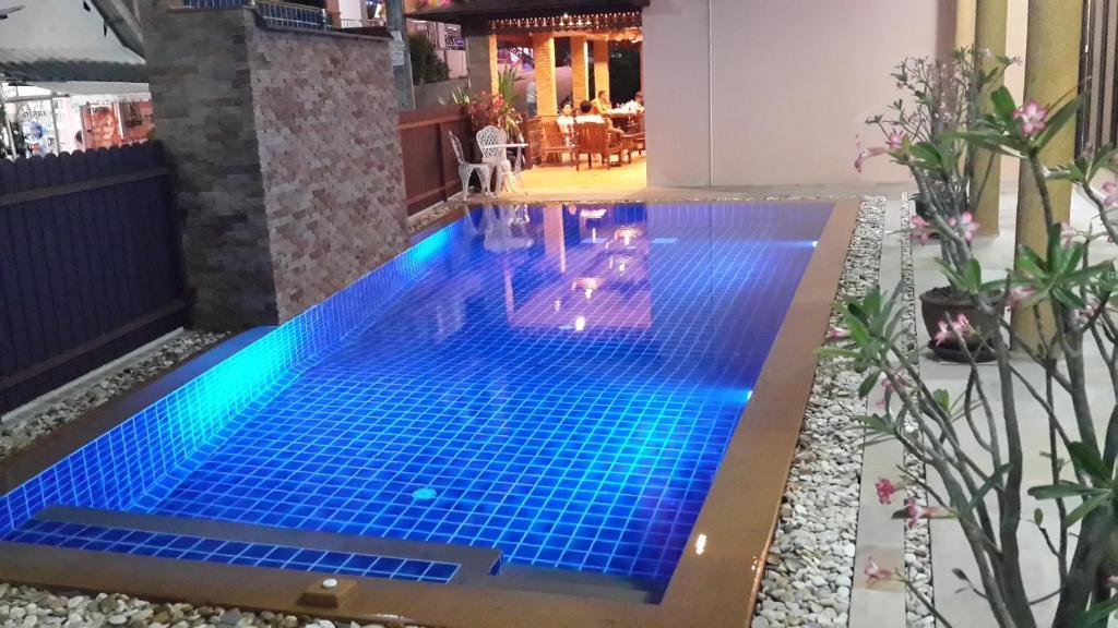 Phuket Baan Sudarat Hotel מראה חיצוני תמונה
